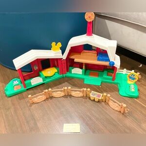 Fisher Price Little People Farm with Sounds